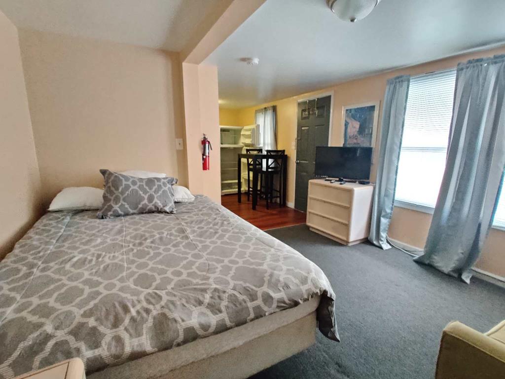 238 EAST MONTGOMERY AVENUE UNIT 1 WILDWOOD SEASONAL SUMMER VACATION